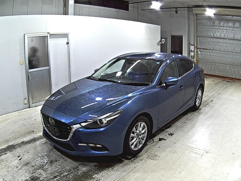 MAZDA AXELA
