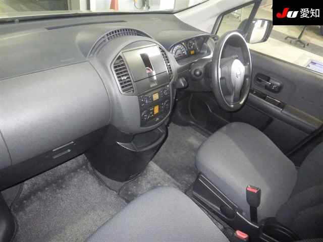 NISSAN LAFESTA