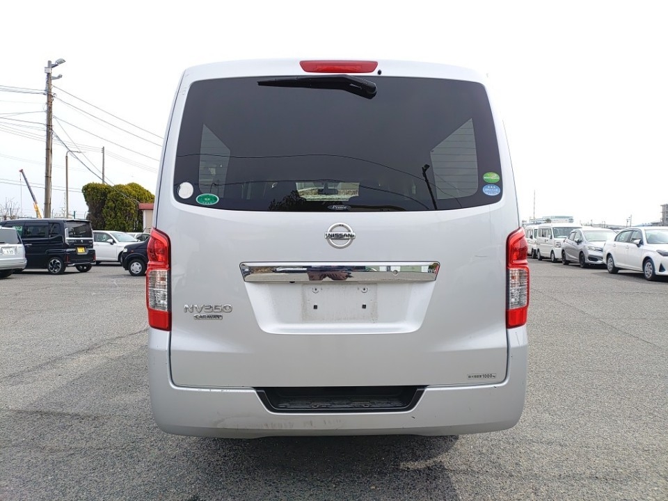 NISSAN NV350 CARAVAN