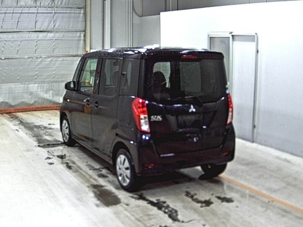 MITSUBISHI EK SPACE
