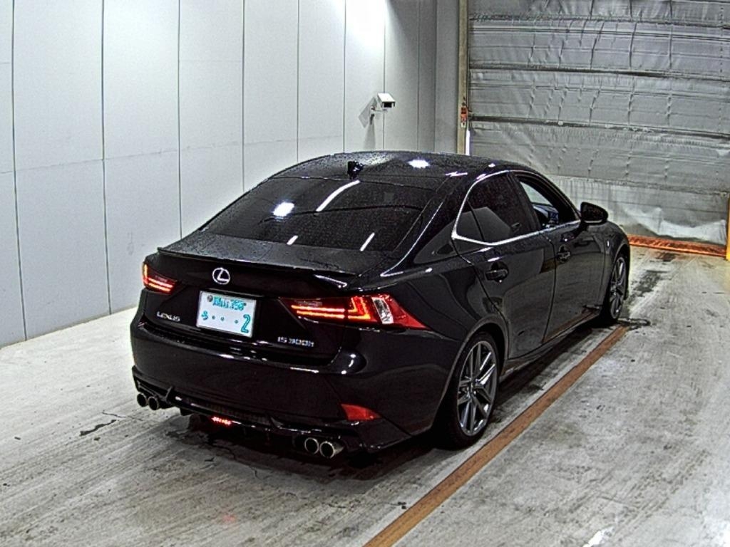 LEXUS IS300H