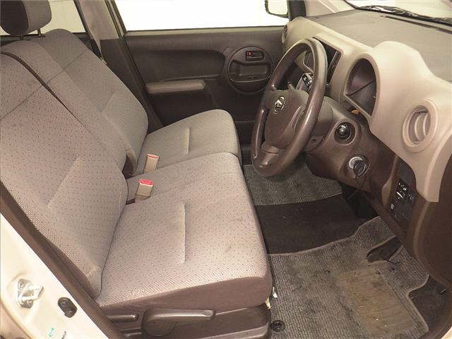 DAIHATSU BOON