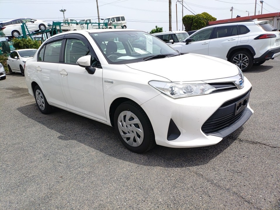 TOYOTA COROLLA AXIO
