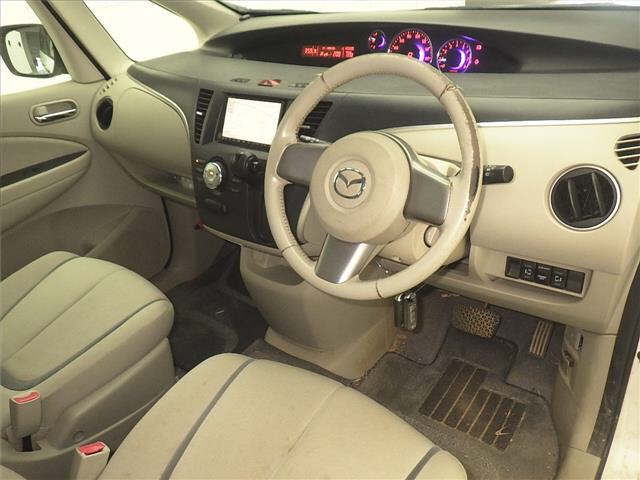 MAZDA BIANTE