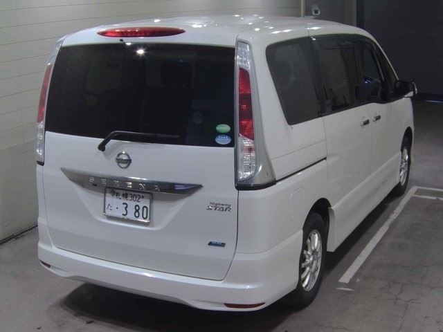 NISSAN SERENA