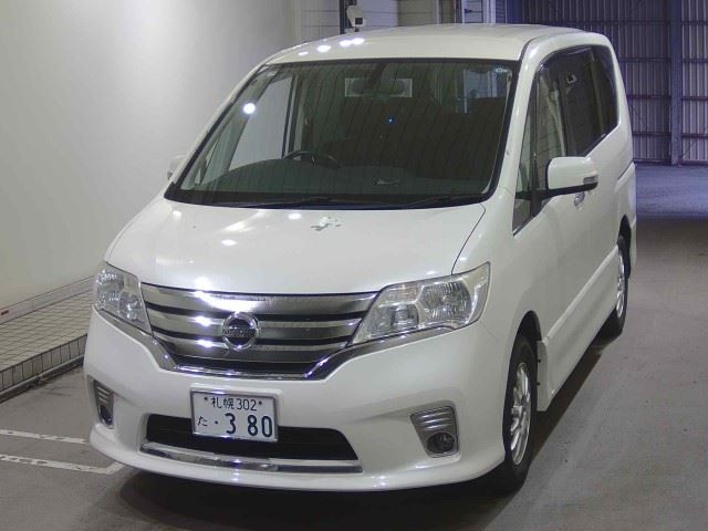 NISSAN SERENA
