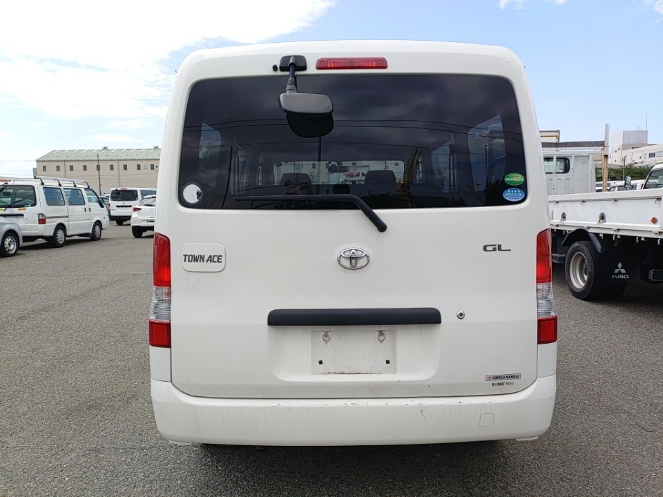 TOYOTA TOWN ACE