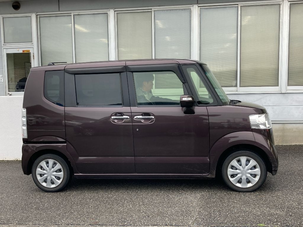 HONDA N-BOX