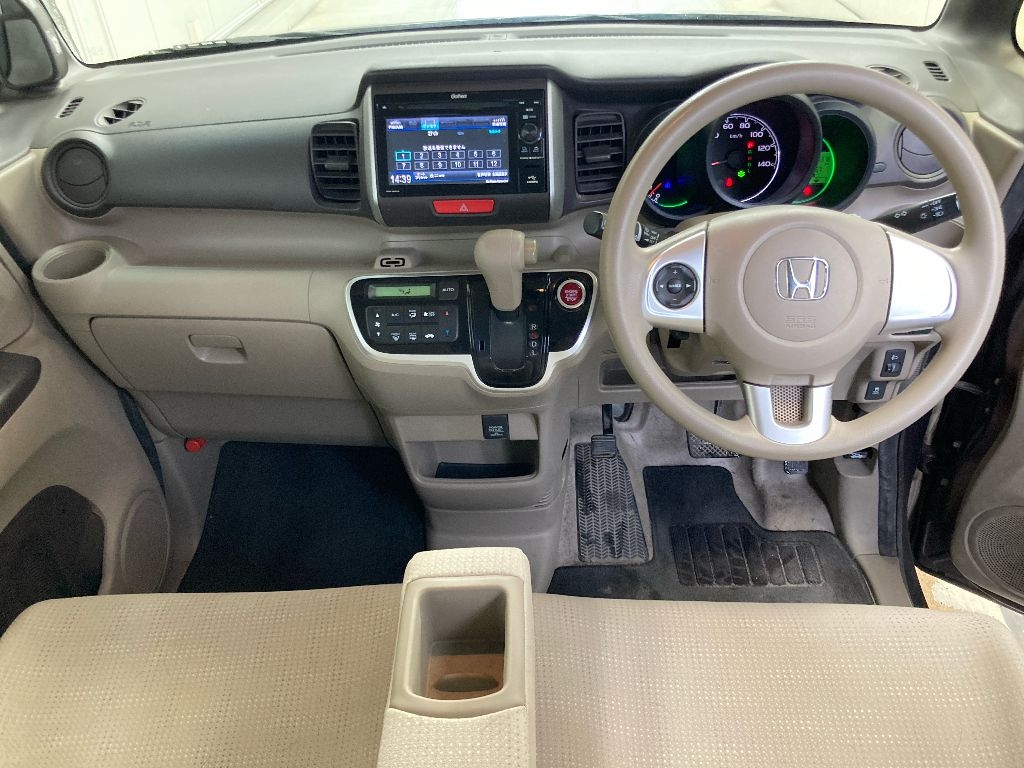 HONDA N-BOX