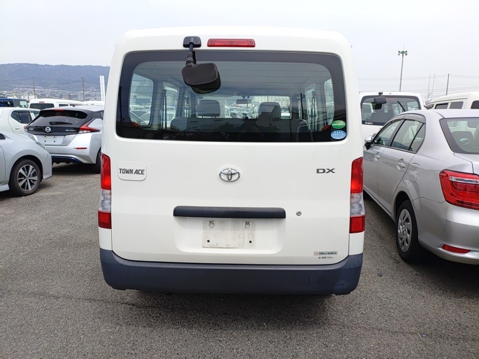 TOYOTA TOWN ACE