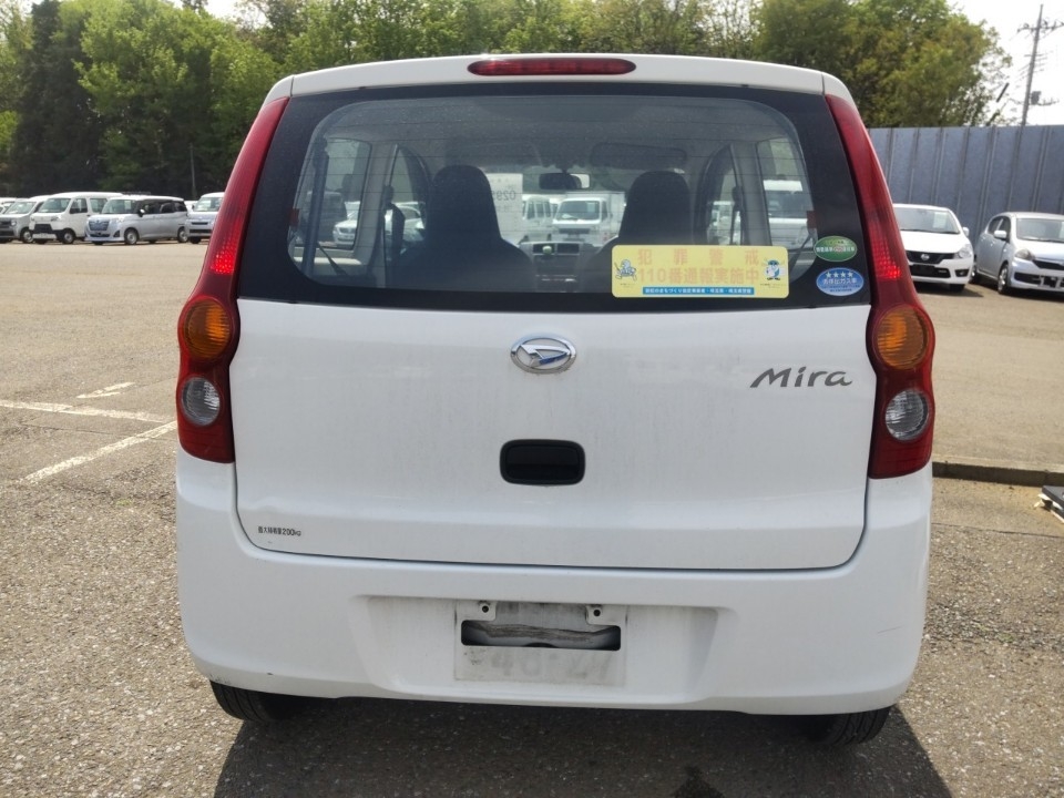 DAIHATSU MIRA