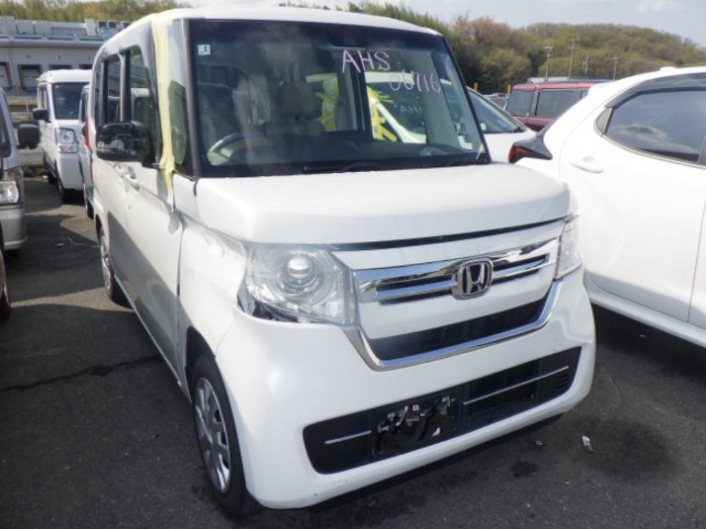 HONDA N-BOX
