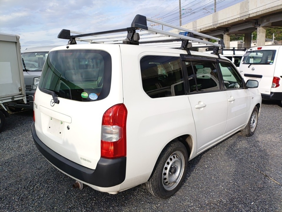 MAZDA FAMILIA