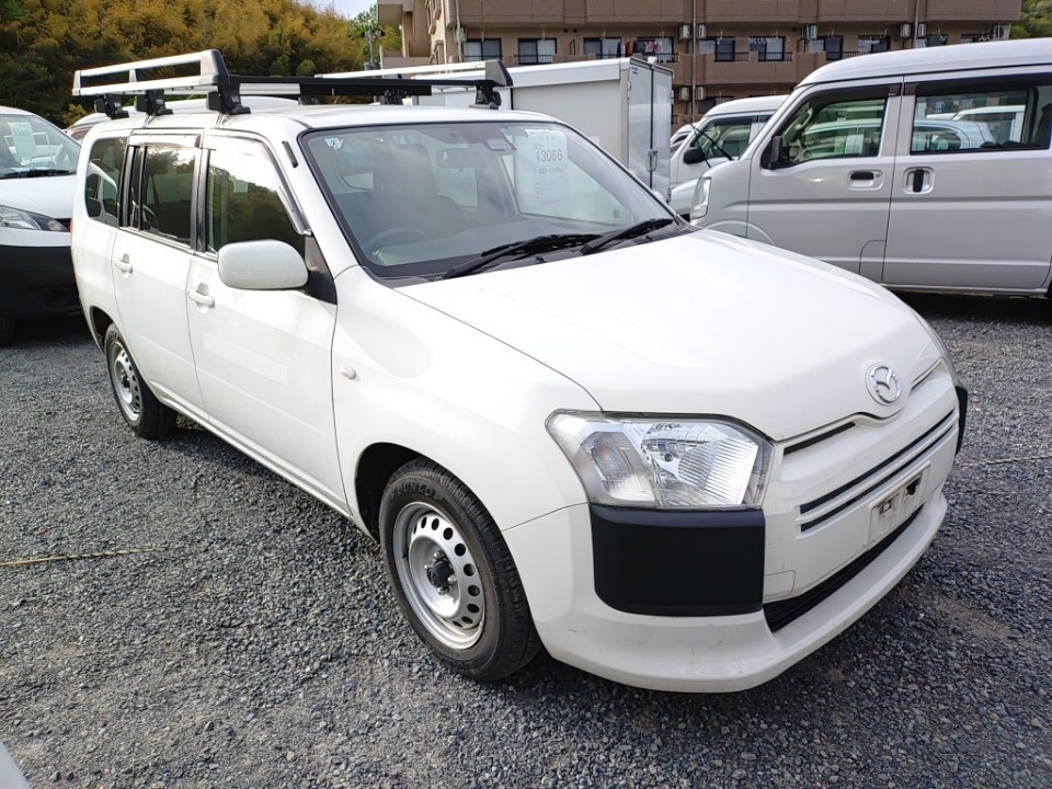 MAZDA FAMILIA