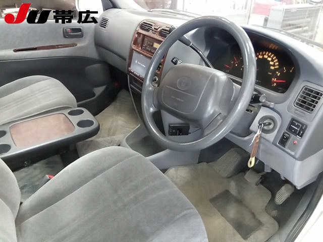TOYOTA GRANVIA