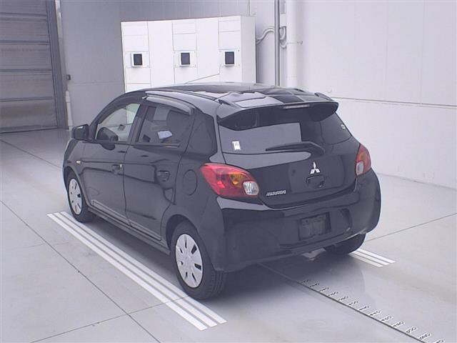 MITSUBISHI MIRAGE