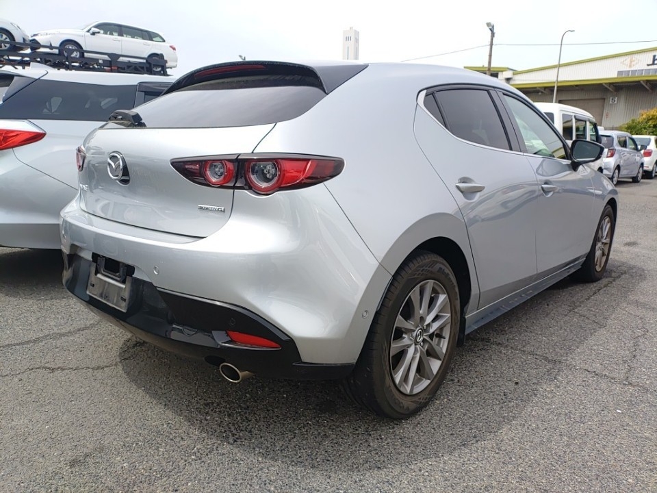 MAZDA MAZDA3