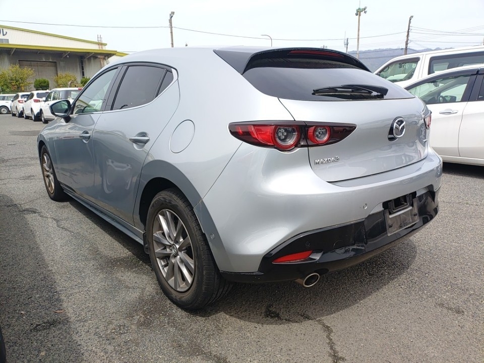 MAZDA MAZDA3