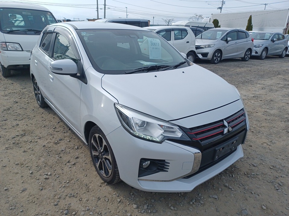 MITSUBISHI MIRAGE
