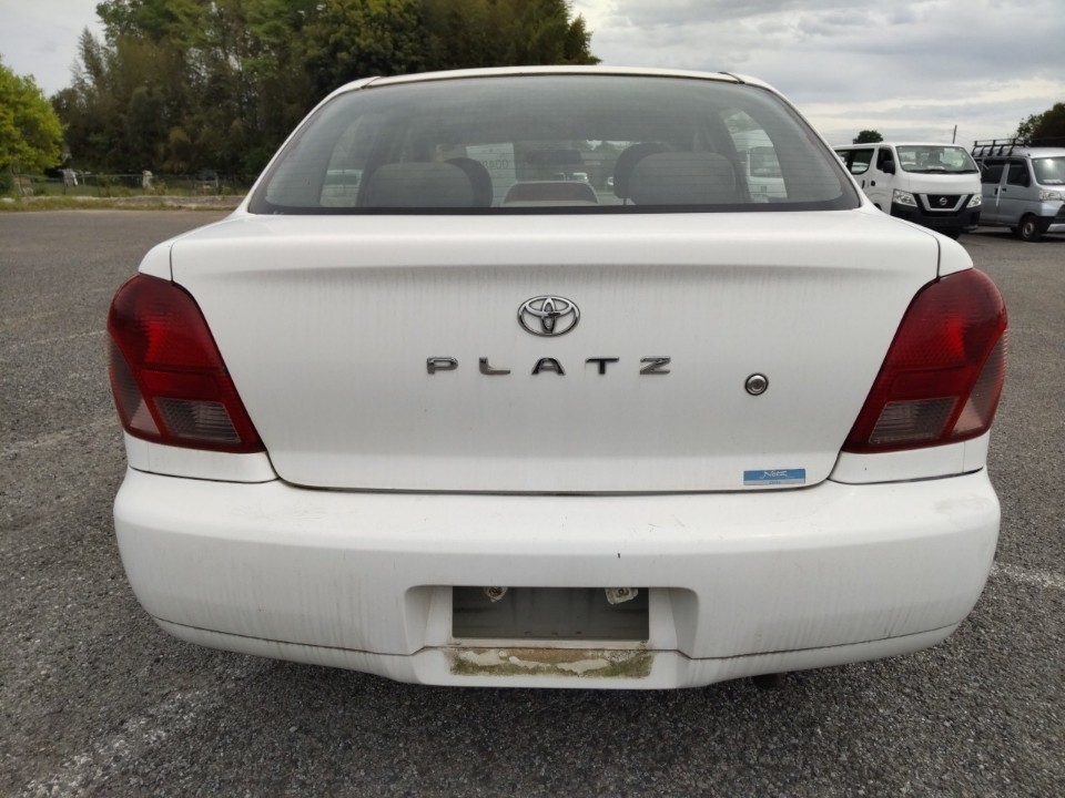 TOYOTA PLATZ