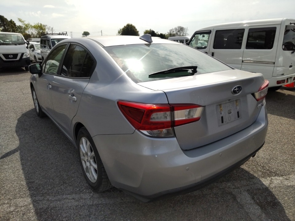 SUBARU IMPREZA