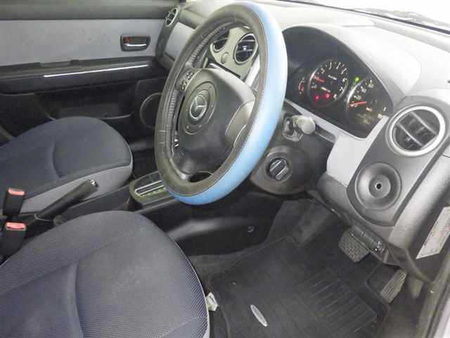 MAZDA VERISA