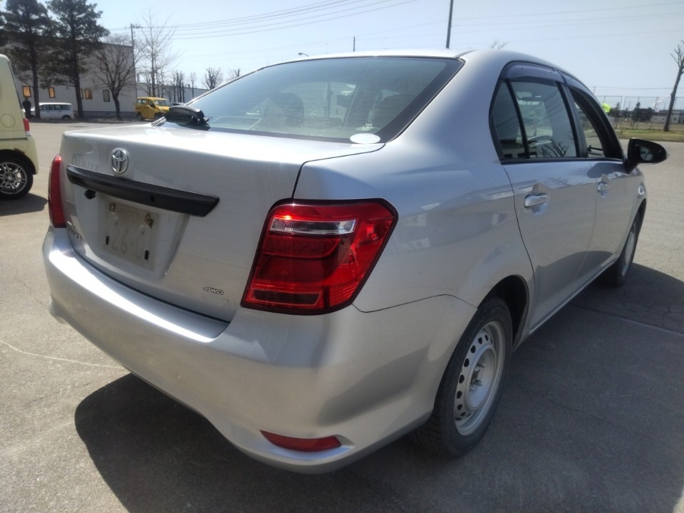 TOYOTA COROLLA AXIO