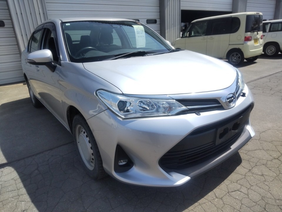 TOYOTA COROLLA AXIO