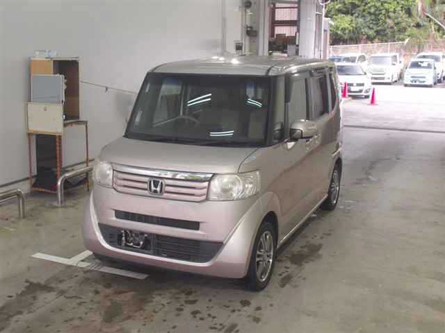 HONDA N-BOX
