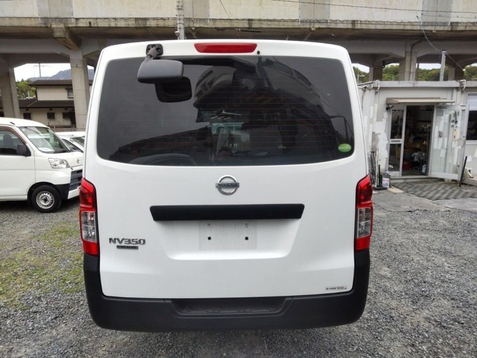 NISSAN NV350 CARAVAN