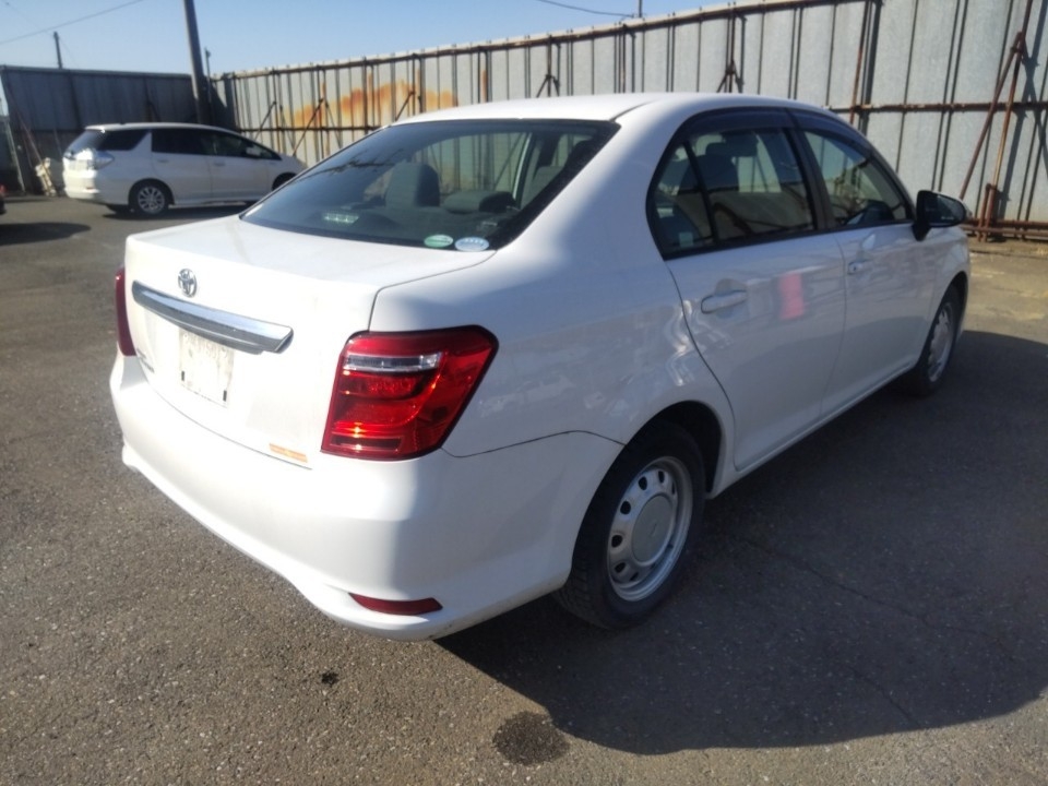 TOYOTA COROLLA AXIO