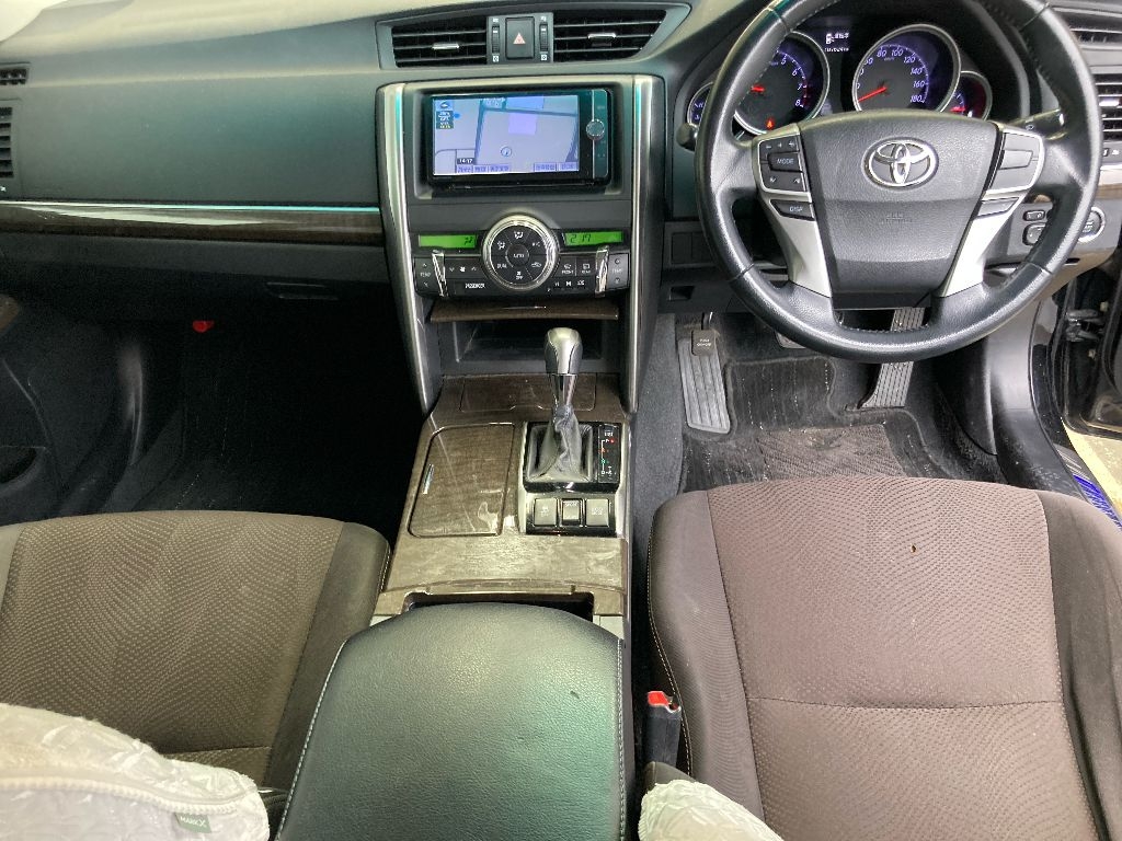 TOYOTA MARK X