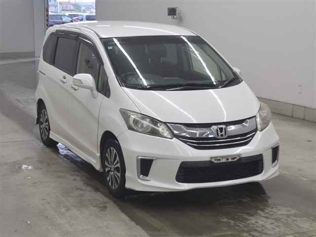 HONDA FREED