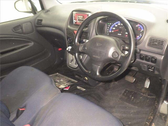 DAIHATSU MAX
