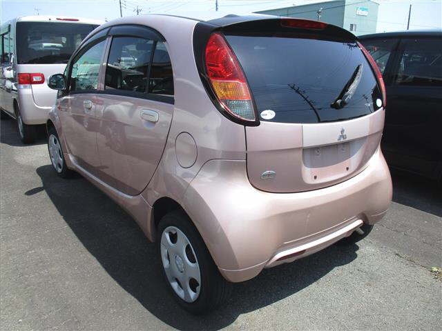 MITSUBISHI I