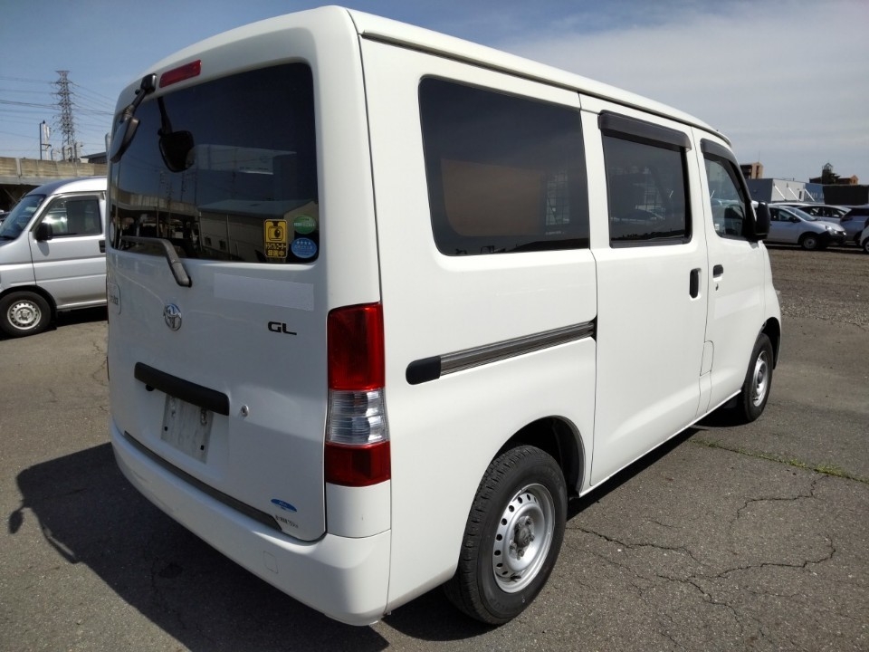 TOYOTA LITE ACE