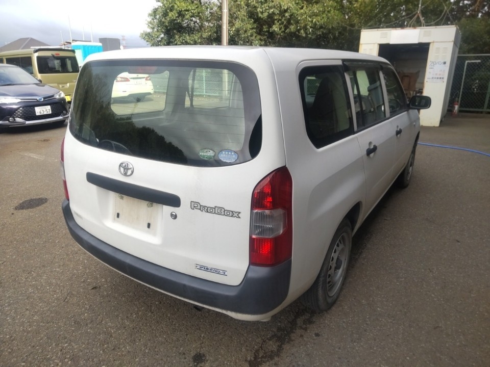 TOYOTA PROBOX