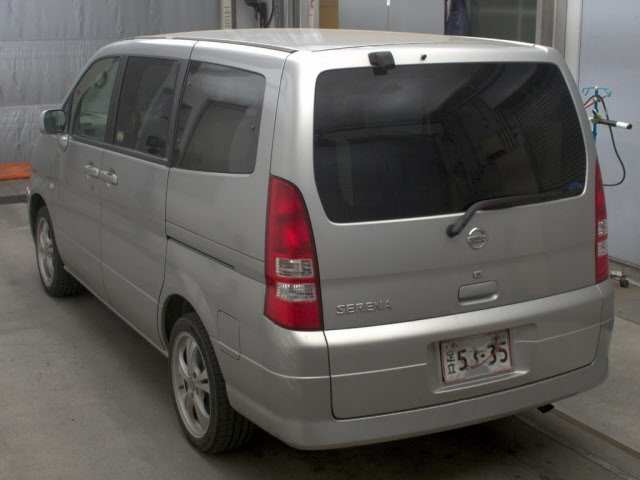 NISSAN SERENA