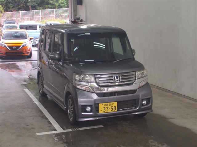 HONDA N-BOX