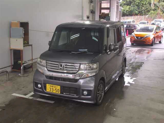 HONDA N-BOX