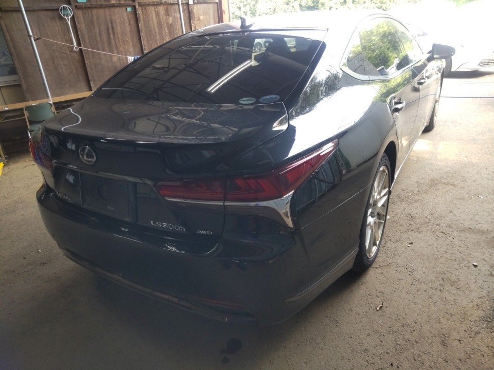 LEXUS LS500H