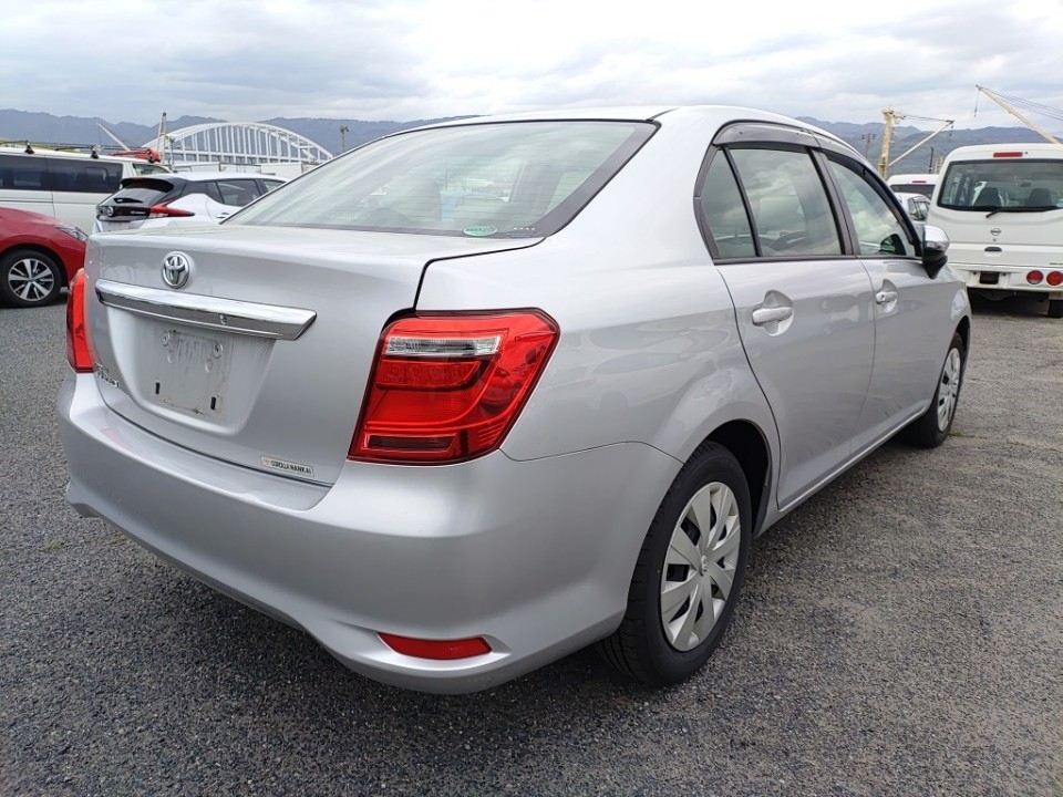 TOYOTA COROLLA AXIO