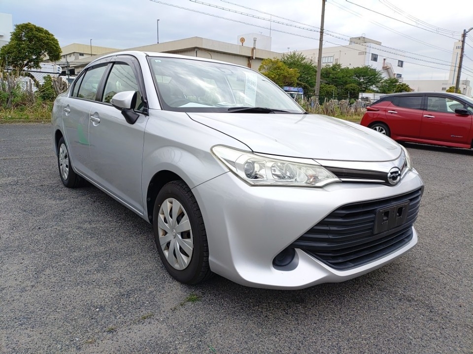 TOYOTA COROLLA AXIO