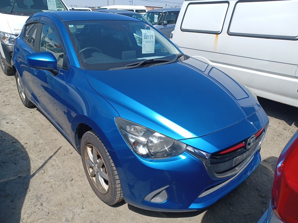 MAZDA MAZDA2
