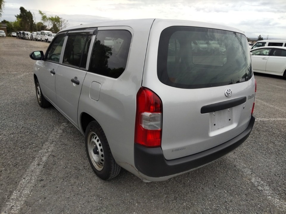 TOYOTA PROBOX