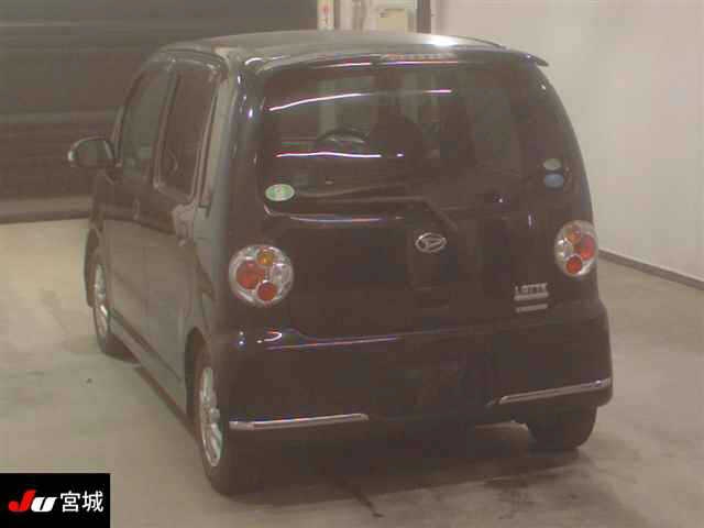 DAIHATSU MOVE LATTE