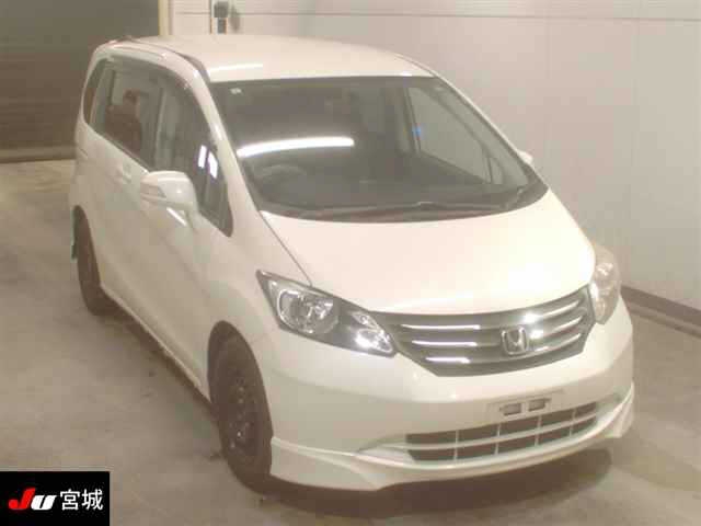 HONDA FREED