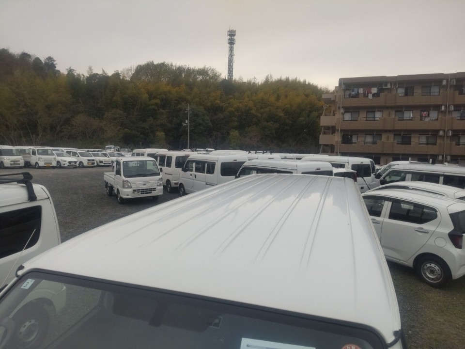 TOYOTA REGIUS ACE