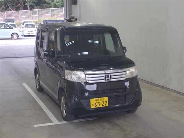 HONDA N-BOX