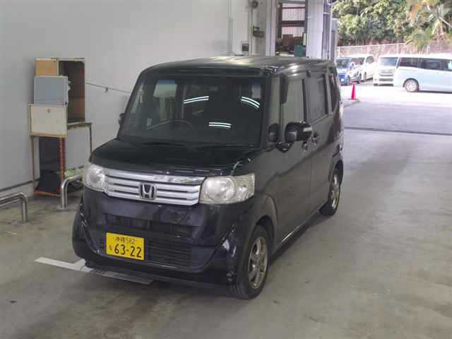 HONDA N-BOX